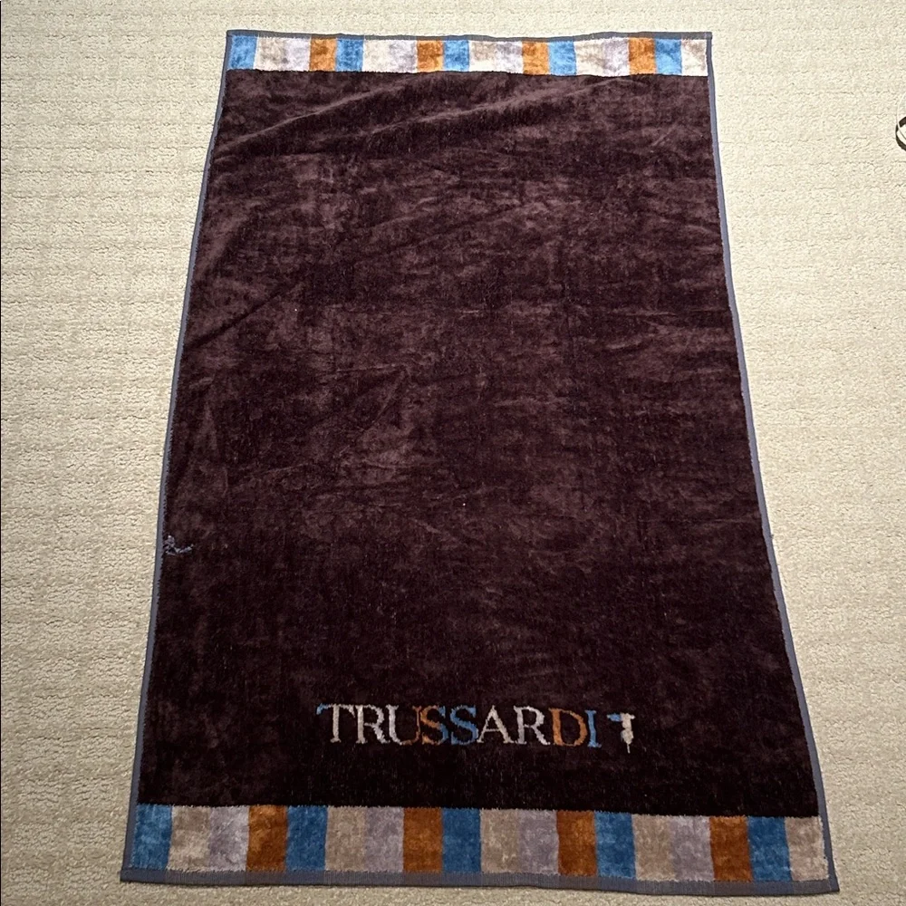 TRUSSARDI Bath Towel Turquoise Coast in Brown with Blue Stripes 100% Cotton NWOT